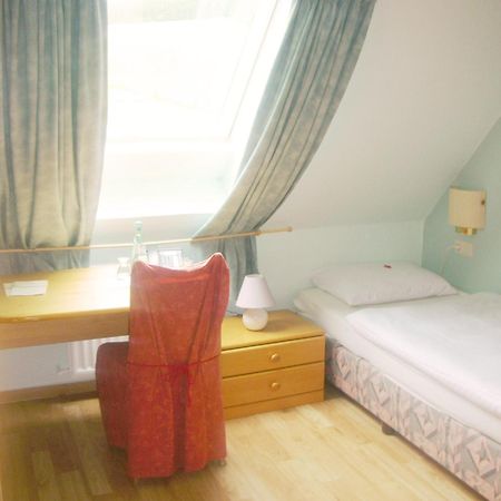 Heidehotel Hildfeld Winterberg Rum bild